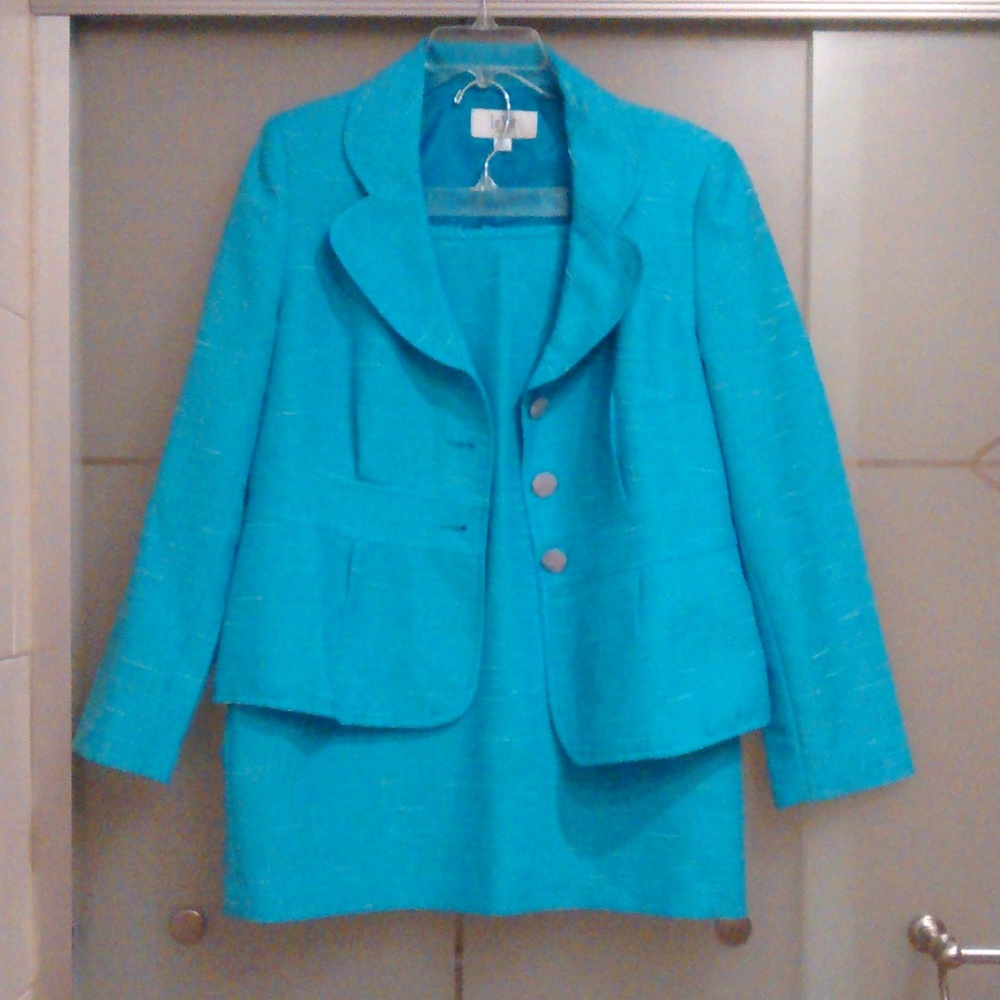 Le Suit Blue Career Skirt Suit